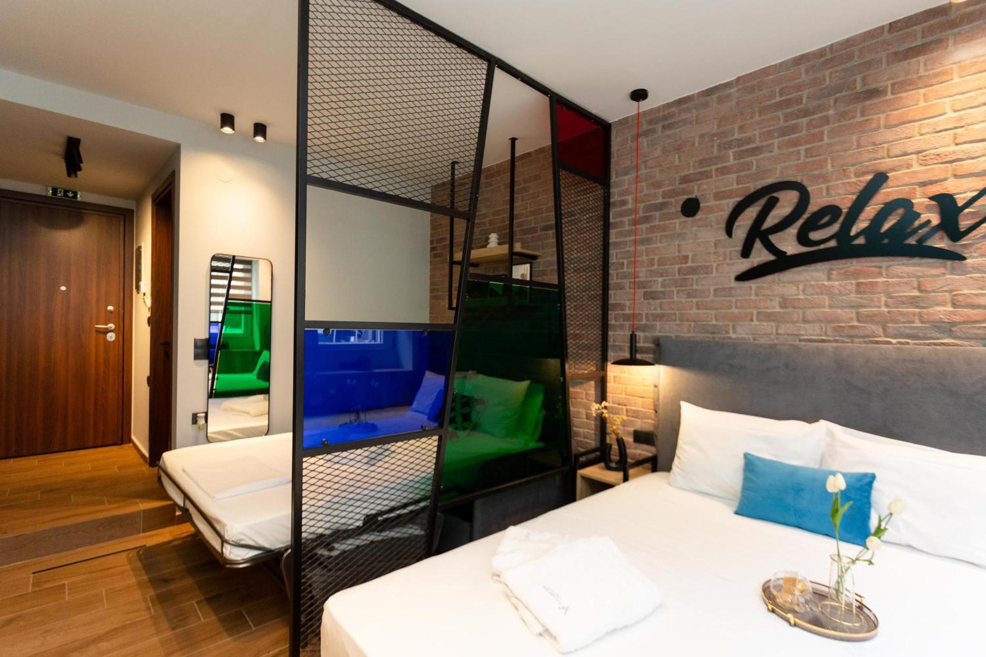 Valaoritou 3 Luxury Rooms Salonicco Esterno foto